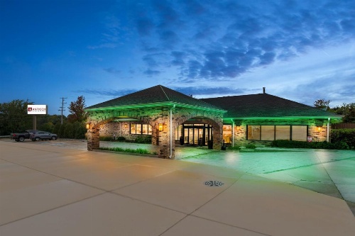 Antioch Hotel & Suites image 21